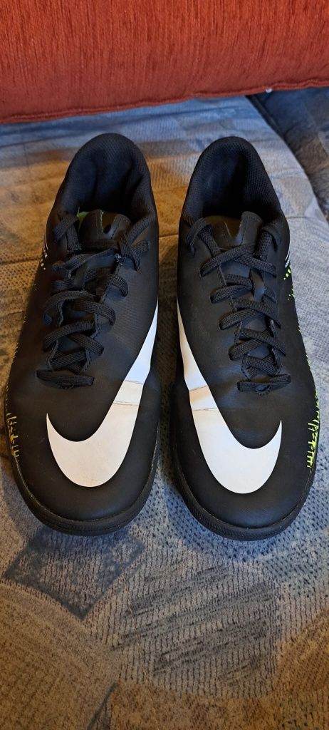 Crampoane fotbal Nike Hypervenom