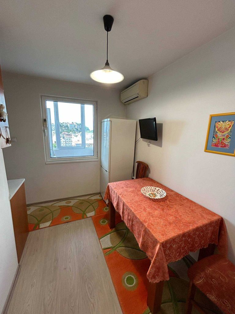 Дава се под наем Двустаен апартамент в Пловдив, Център - 68 кв.м за 357 € - Снимка #10