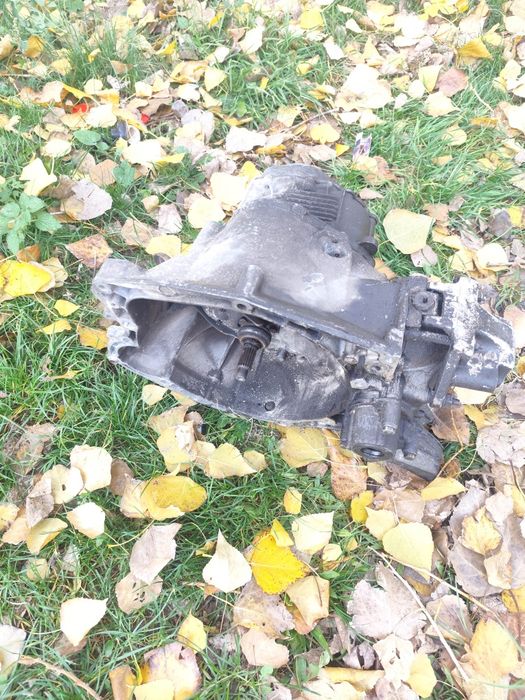 Cutie viteza Peugeot 407