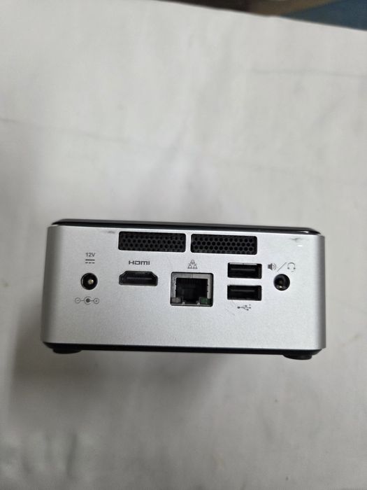 Vand MiniPc Intel Nuc+Home Assistant instalat