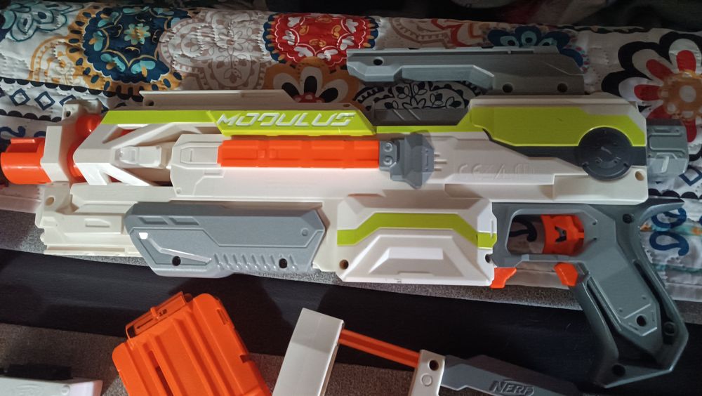Pusca Nerf Modulus Electrica stare perfecta de functiune cu accesorii