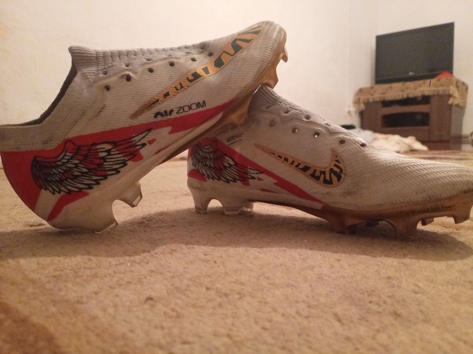 Бутсы в отличном