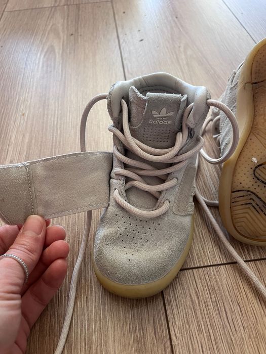 Бебешки маратонки Adidas 23 номер