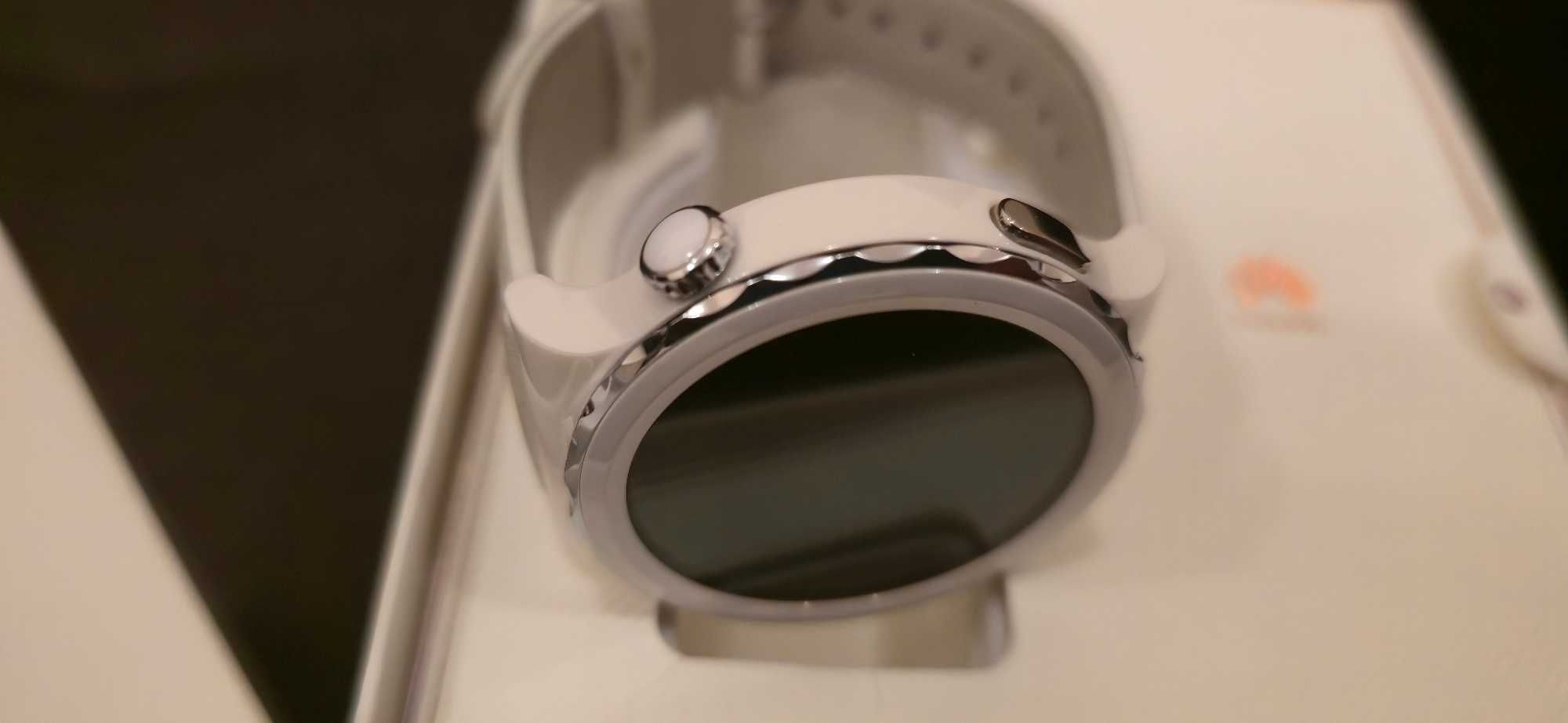Huawei watch GT3 pro ceramic