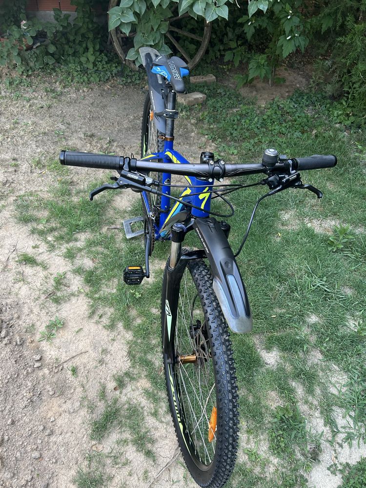 Specialized Rock Hopper 29 цола 27 ск. Asera