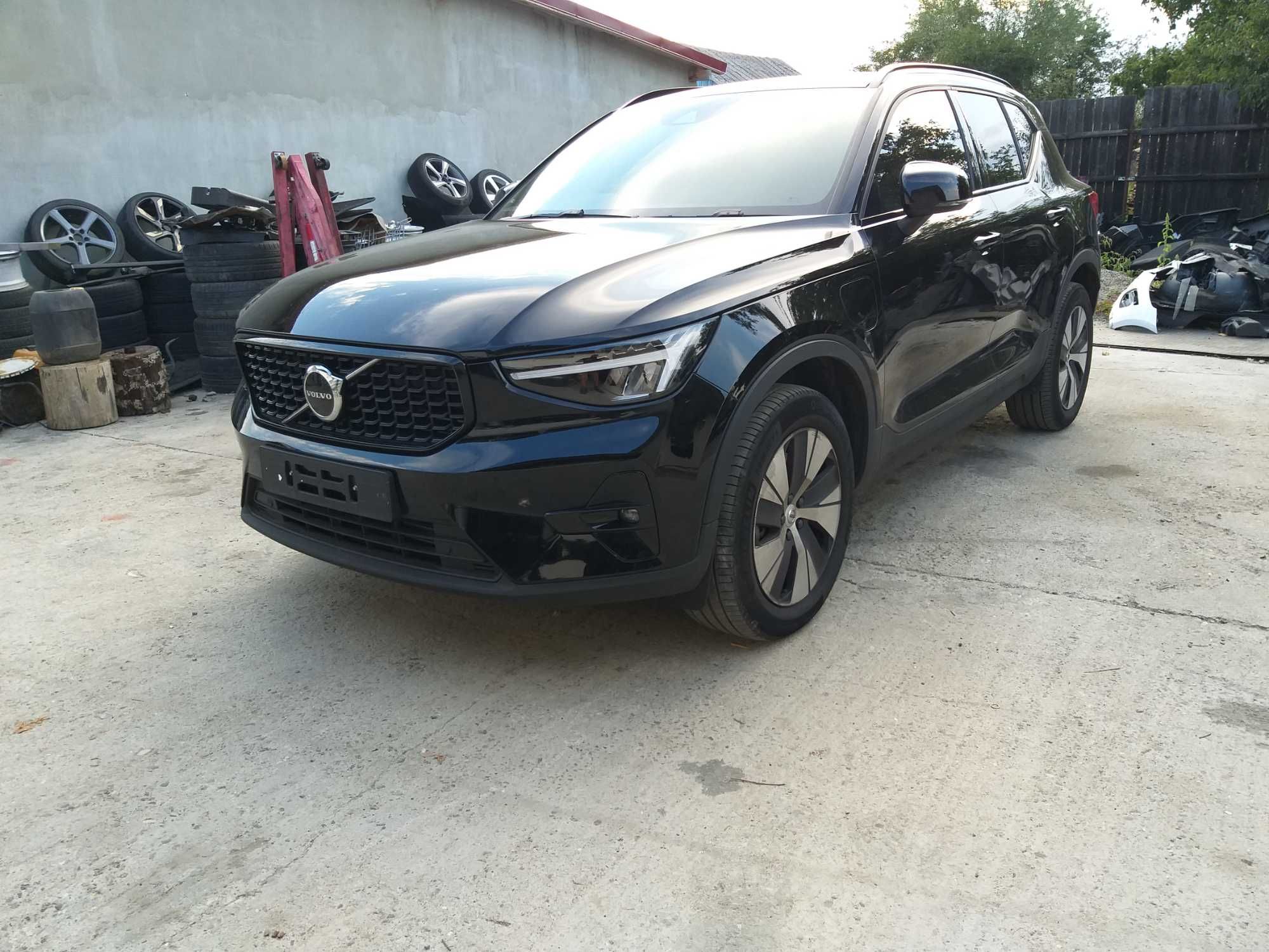 Piese Second Hand Fata / Spate VOLVO Xc40 T3 T4 D3 D4 si Hybrid