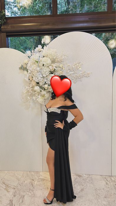 vand rochita de seara