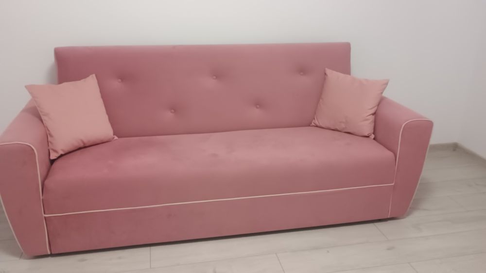 Canapea extensibilă!