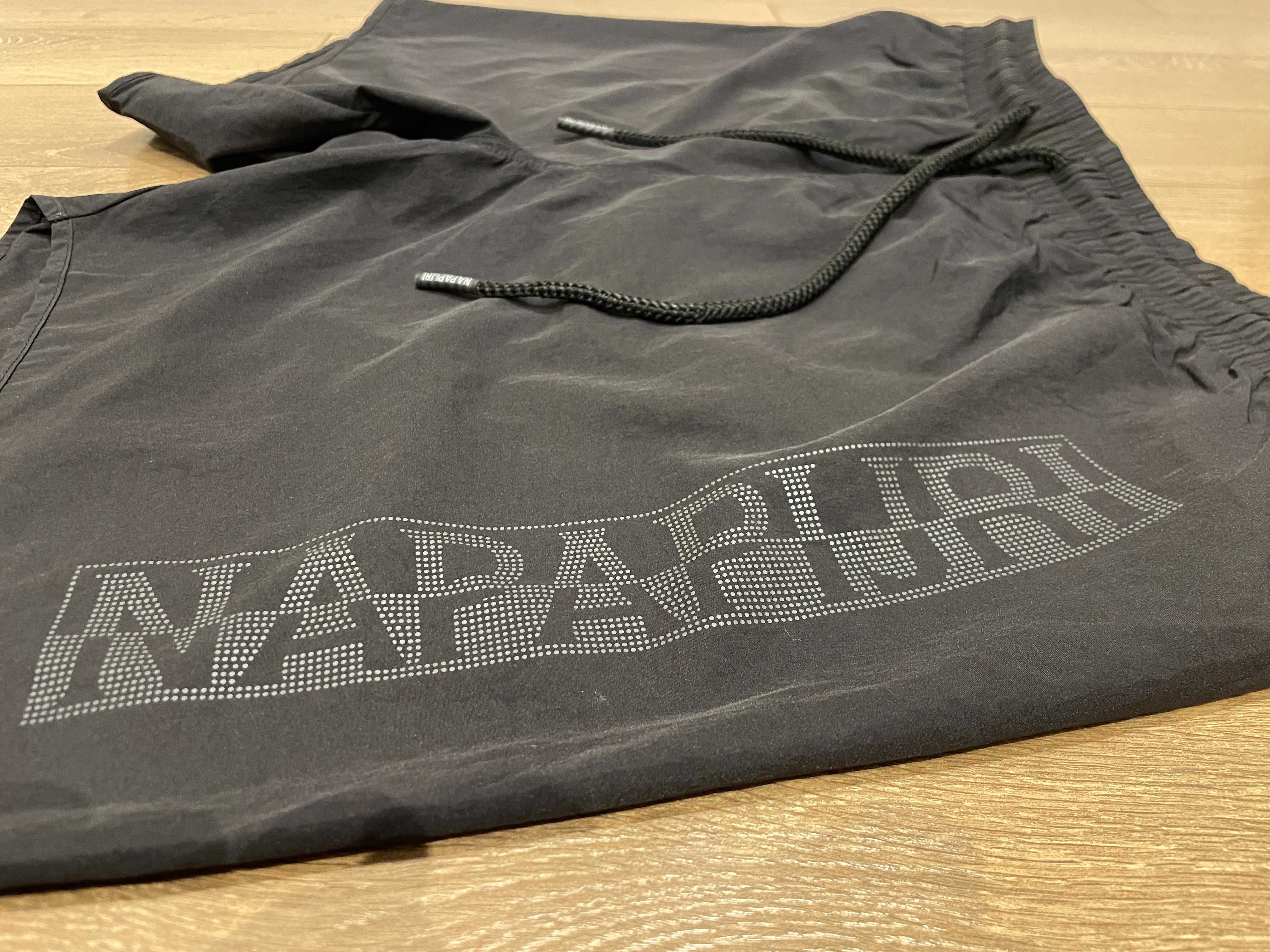 Napapijri, оригинални бански ,три цвята, Размер: XXL