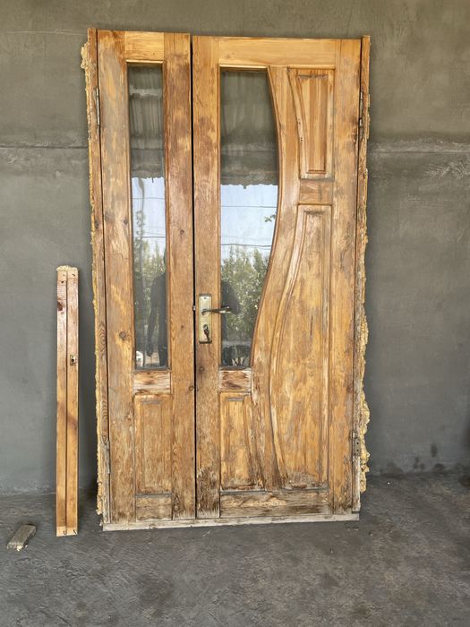 Taxtali eshiklar (Рабочие двери)
