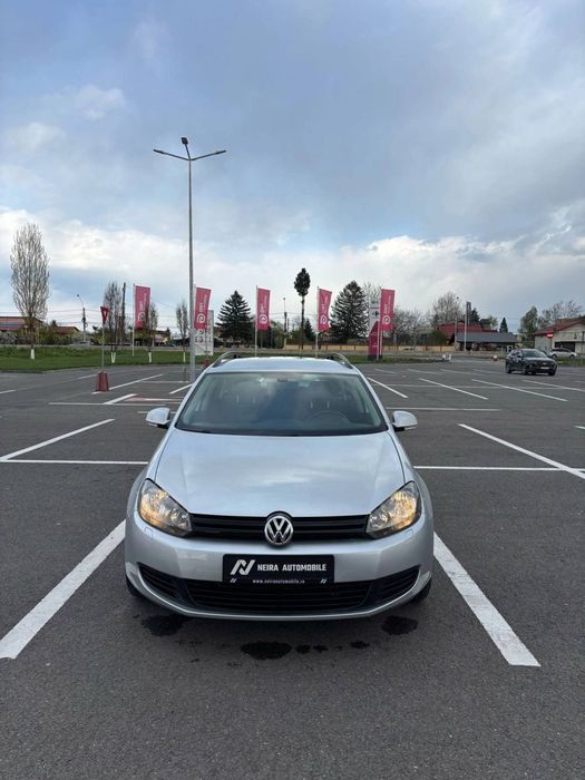 Volkswagen Volkswagen Golf VI 1.6 TDI Trendline Bluemotion
