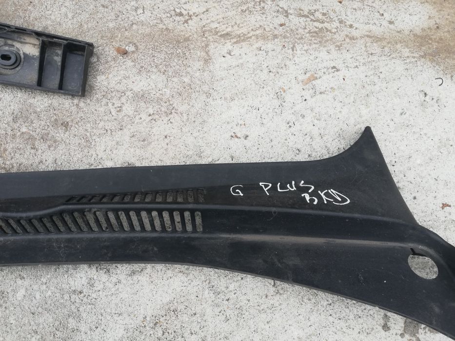 Grila parbriz Octavia 2,volvo v50, avensis, zafira b, astra h, tucson,