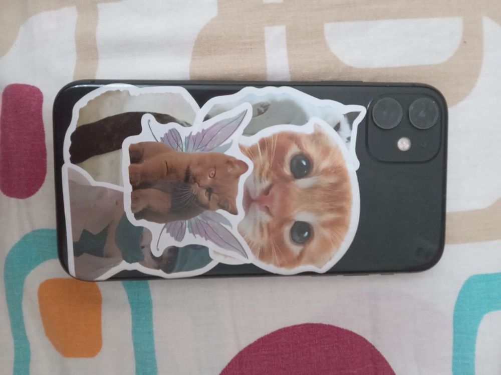 iPhone 11 в хорошем состояниий