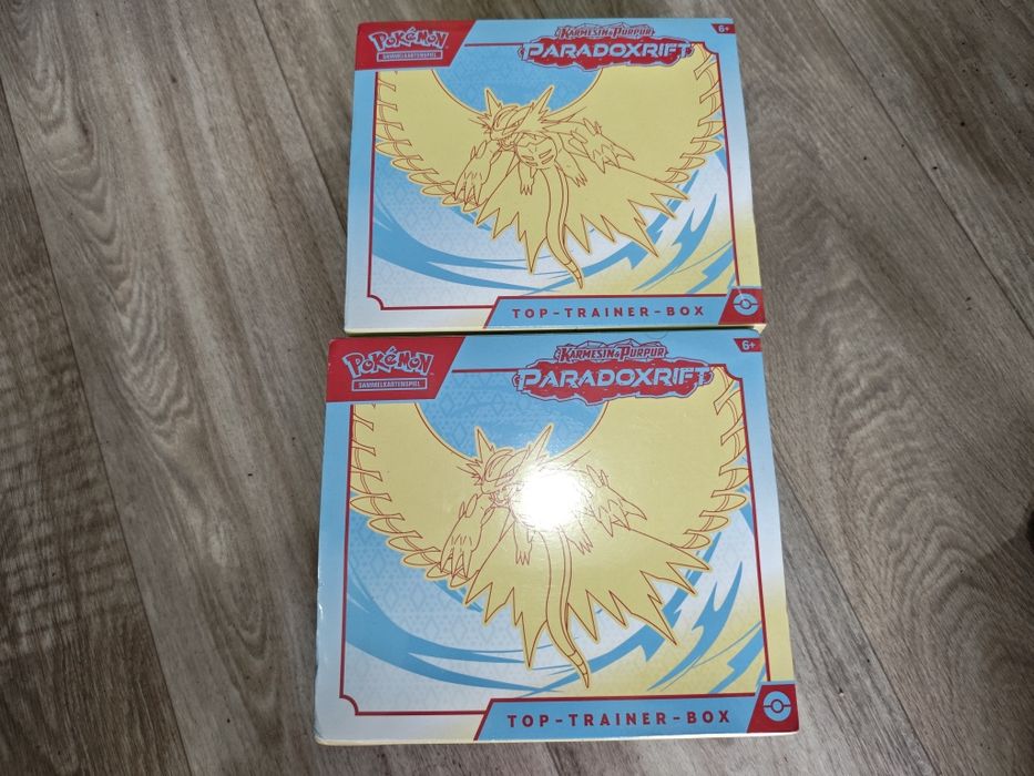 Pokémon TCG Paradox Rift – Top-Trainer-Box (DE) | Iron Crown Edition