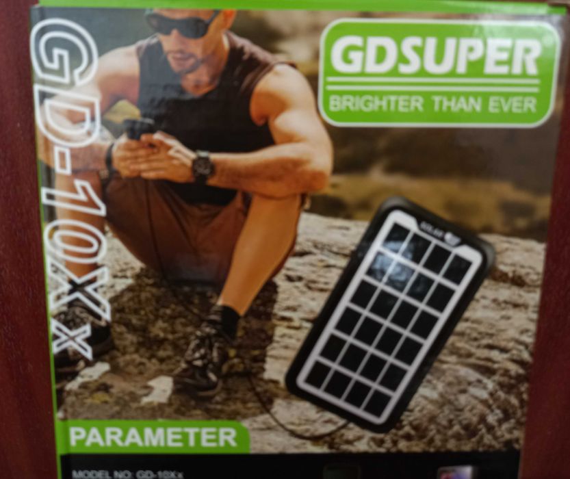Baterie solara,kit incarcare fotovoltaic,camping drumetie