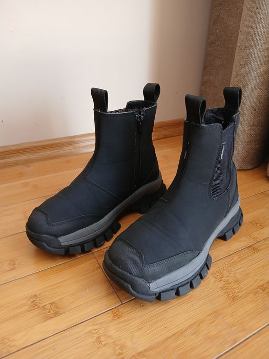 Ghete impermeabile imblanite H&M matimea 36