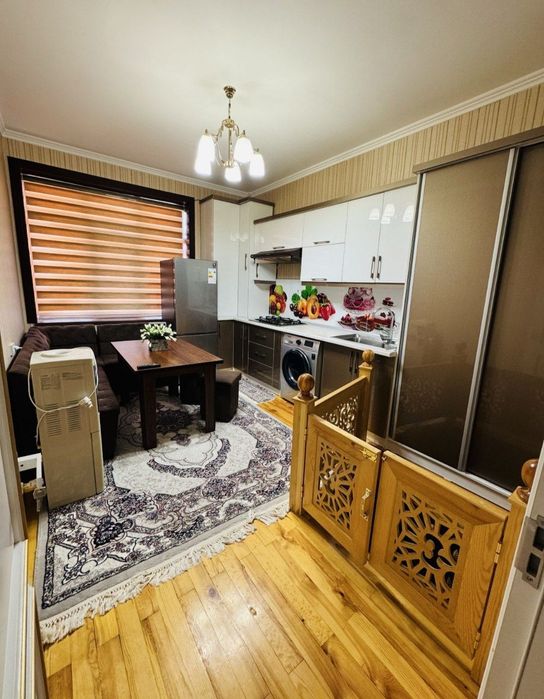 Ismoil Gulruh tomonda 5 xonalik dublex uy sotiladi