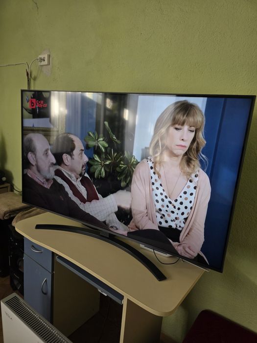 Телевизор LG 55"