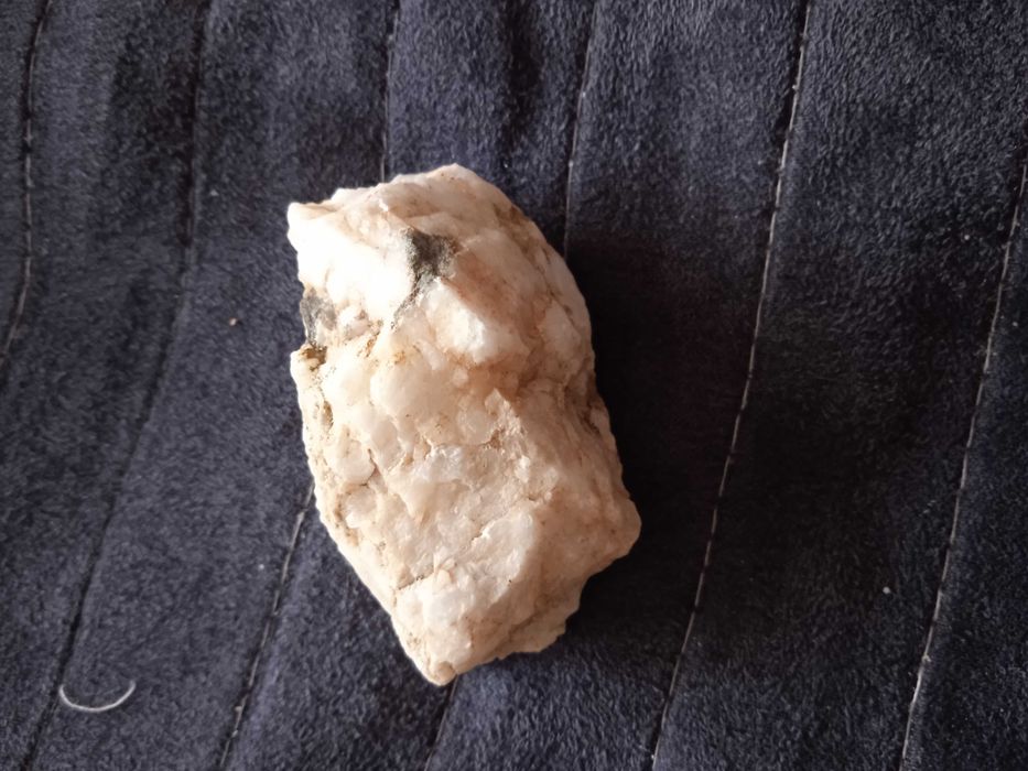 Арт камък за декорация