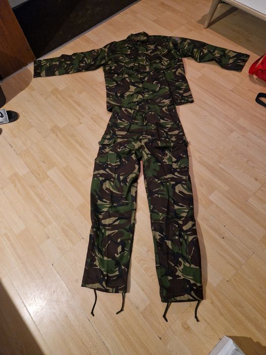 Costume de armată  originale pentru anul nou
