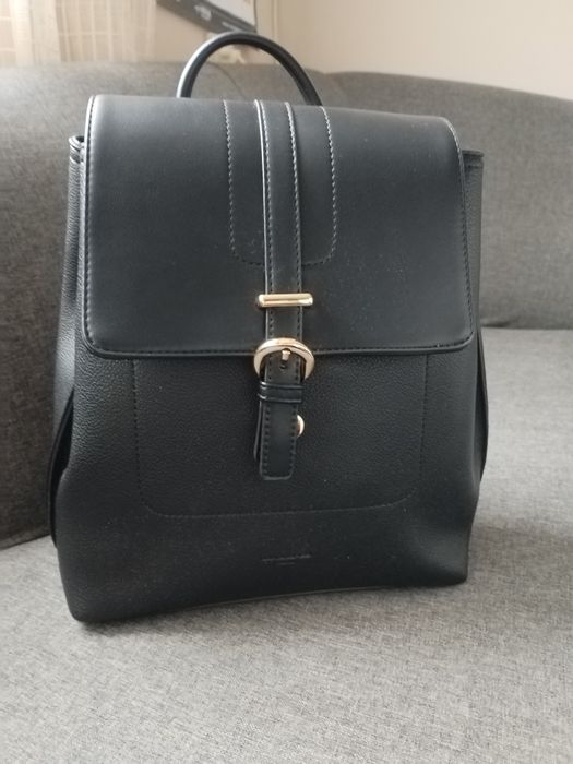 Чисто нова дамска раница