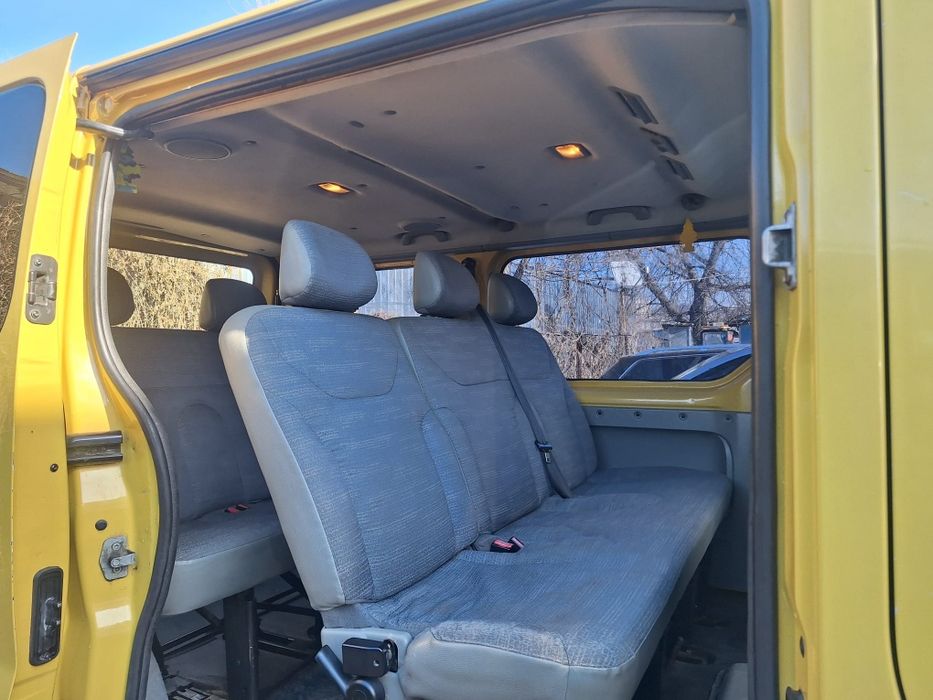 Renault Trafic 2.0d = 8+1 Loc. = Recent Înmatriculat Ro.