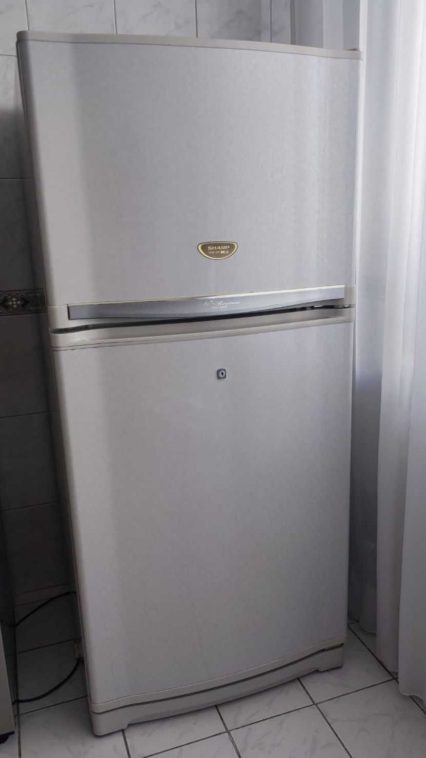 Холодильник б.у. Sharp 435л