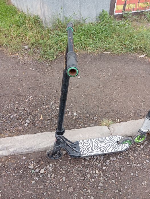 Трюковой самокат