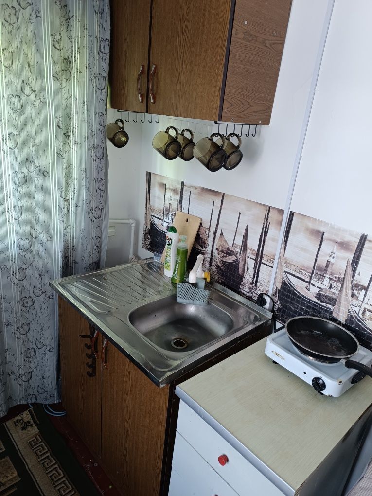 Продам классную дачу в которой можно жить весь сезон.
