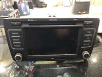 Radio cd cu MP3 și ecran mare. Skoda. Bolero