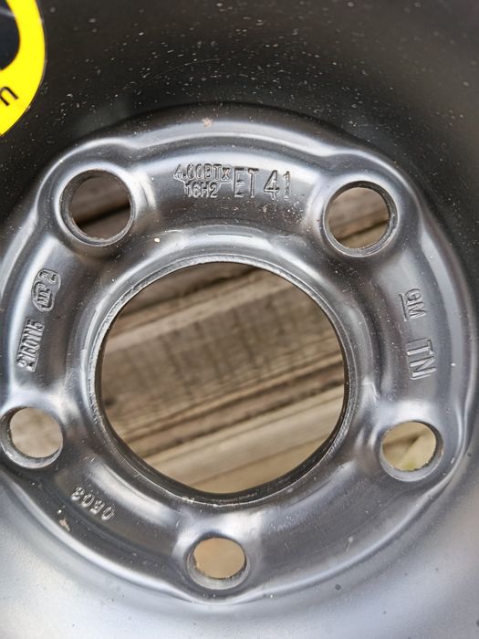 Резервна гума тип патерица за Опел 16 цола 5х110