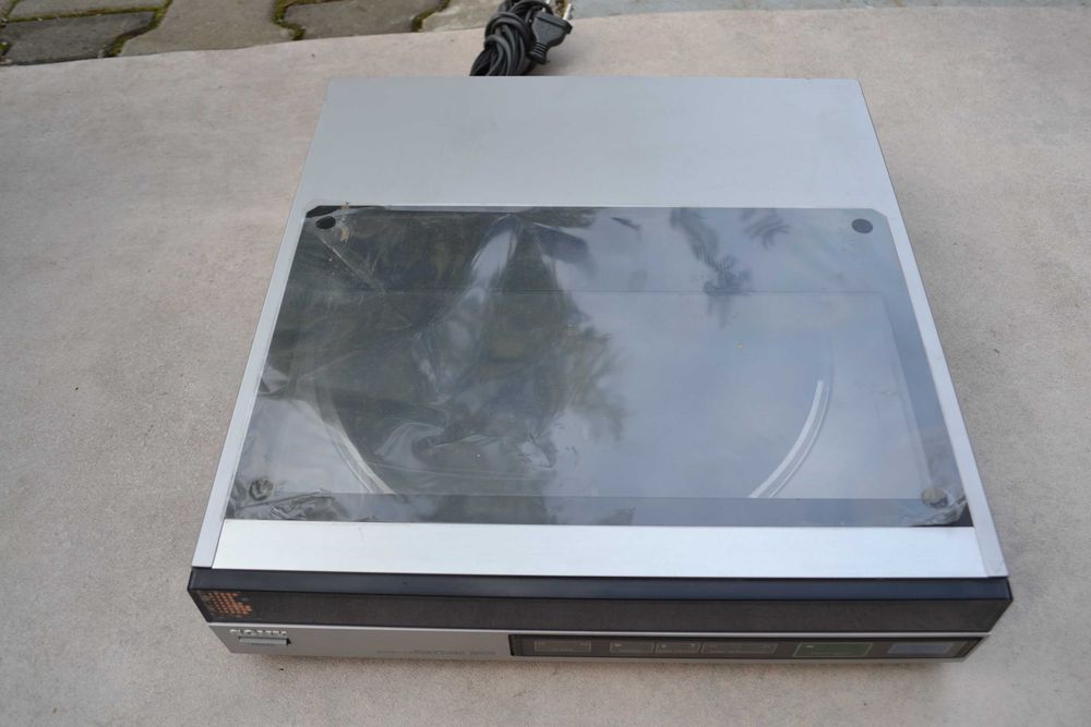 Pick up Sony PS FL 77