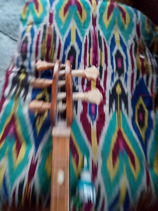 Дутар продаю свои