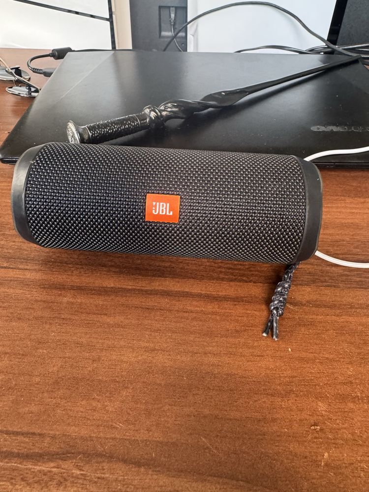 Jbl flip 4 (оригинал) колонка