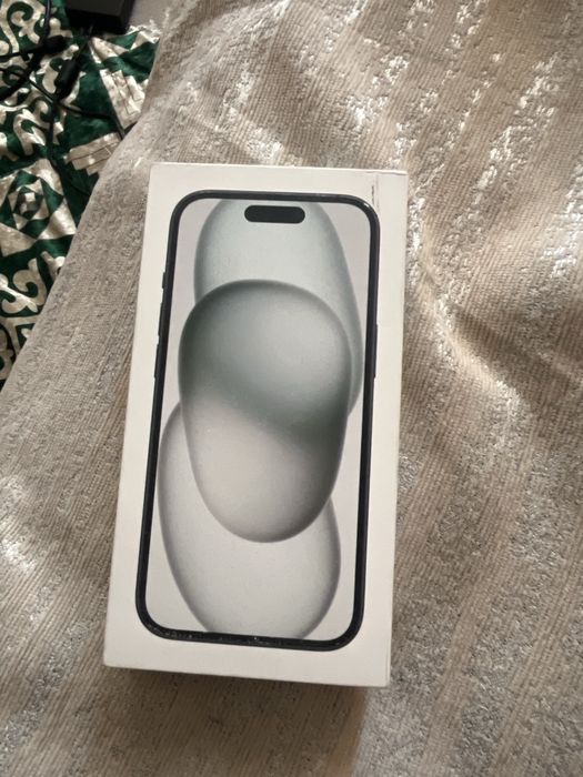 IPhone 15  черный 128гб ,новый, не распакованный