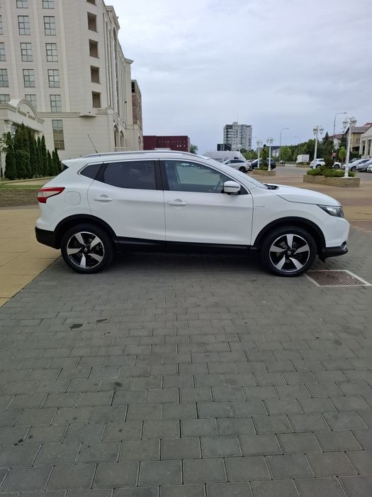 Nissan Qashqai Tekna Facelif /1.6 dci/2016/ euro6/Km 148.000 
1.6 dci