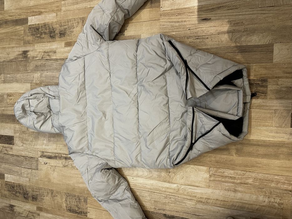 Зимна парка Bershka. L