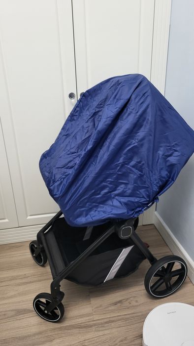 Прогулочная коляска маневренная