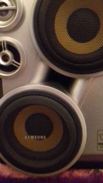 Тонколони "Samsung"