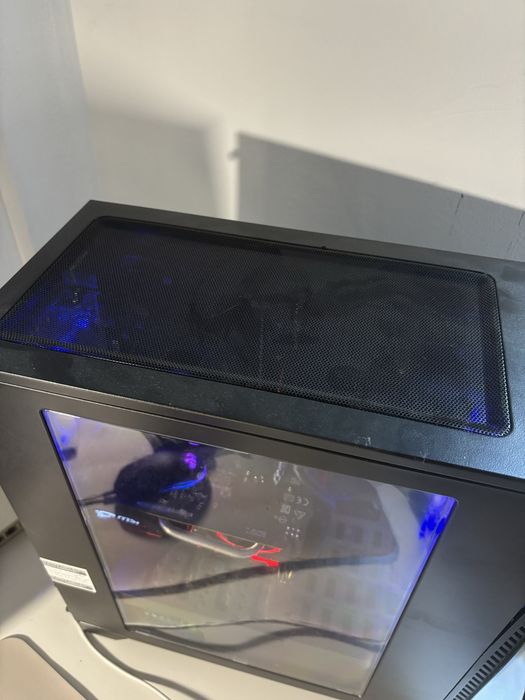 Calculator/PC GTX 1050, Intel Pentium, 8GB DDR4, SSD 240GB, Windows 10