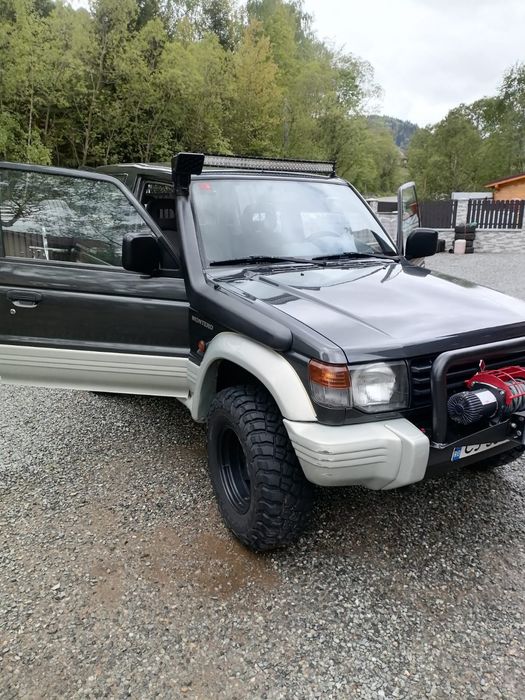 Mitubishi pajero-montero 2.5 import Spania