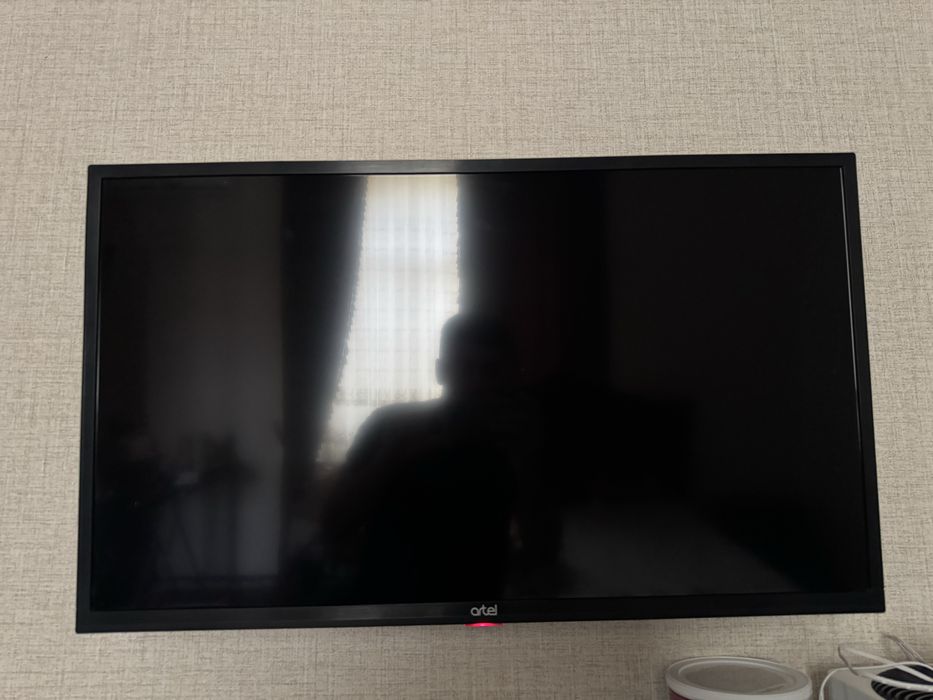 Artel tv 32 ideal b/u