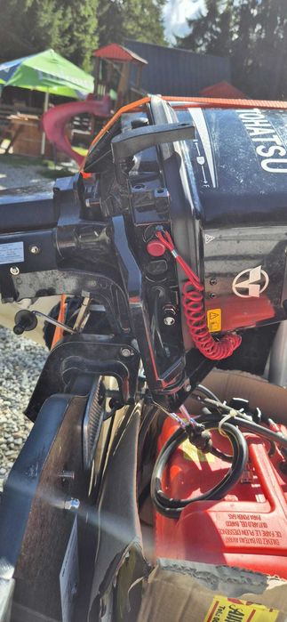 Vand motor barca Tohatsu 9.8cp 2 timpi si barca Kolibri KM300D