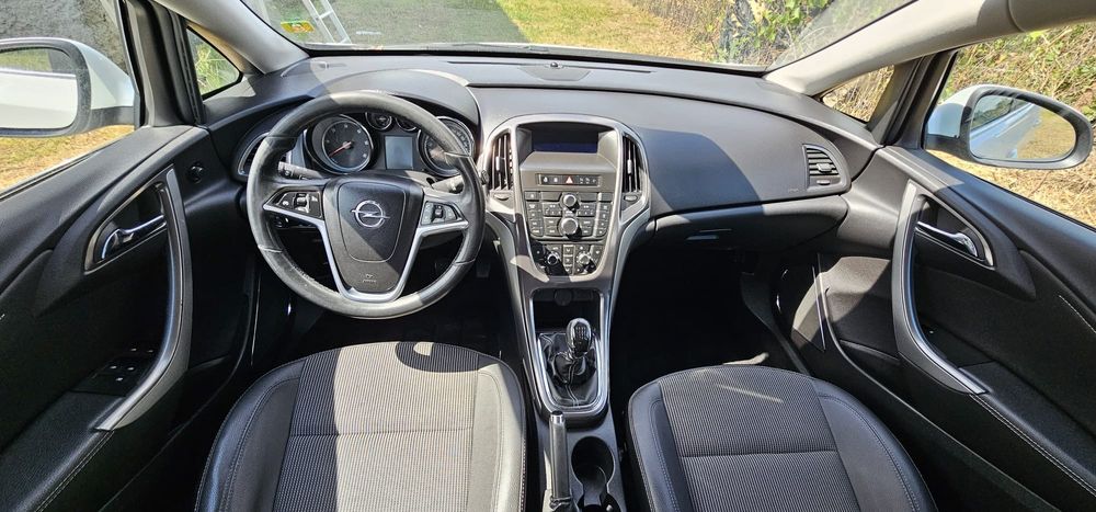 Opel astra J ( probleme la motor)