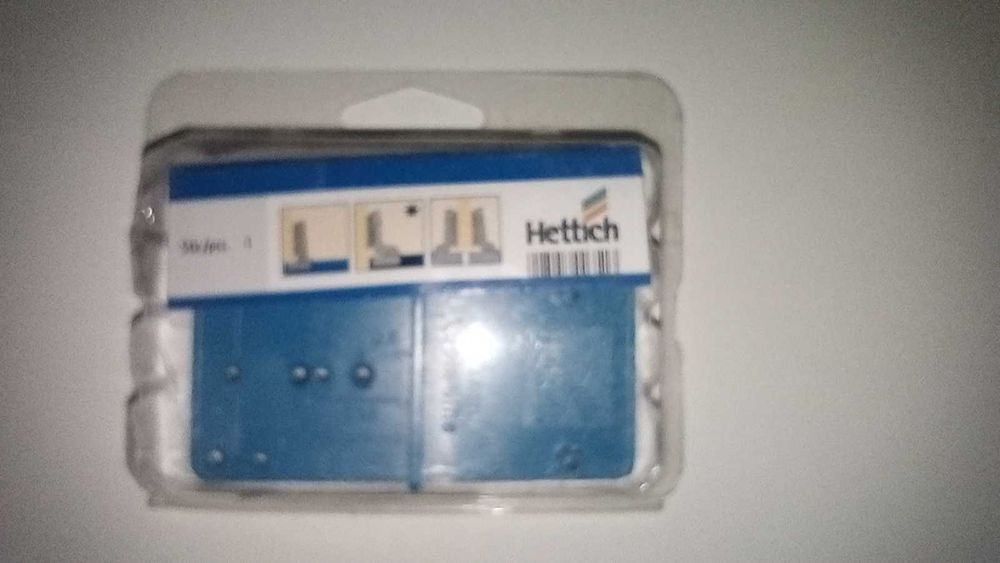 Sablon plastic pentru gauri balamale