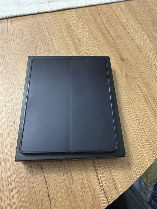 Samsung Z fold 5