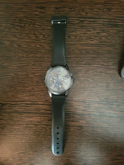 Ceas pentru barbati Guess W0493G4