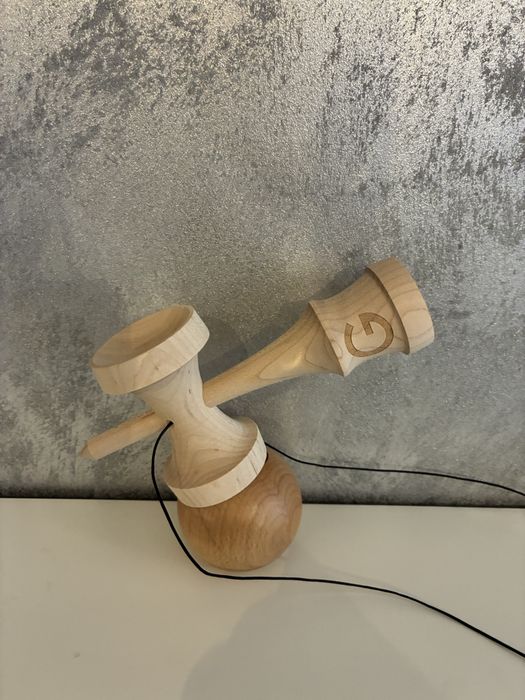 Kendama ken lotus gallagher mod si tama , grip silk si crushable bevel