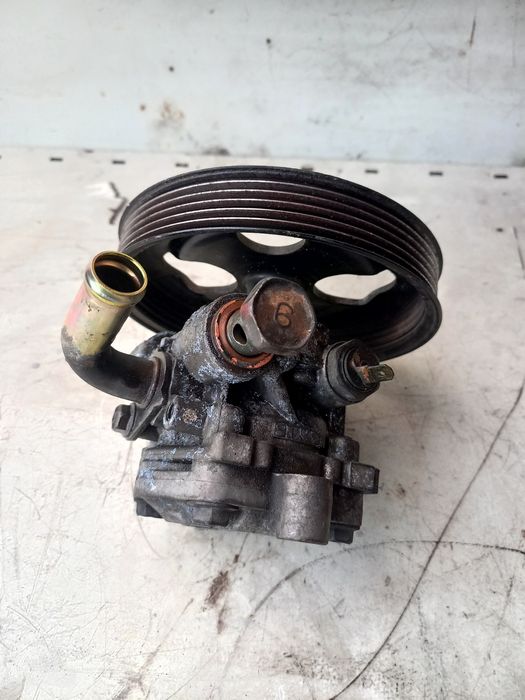 Хидравлична помпа Mitsubishi Outlander 2.0i