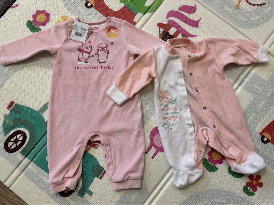 Бебешки мекички гащеризончета